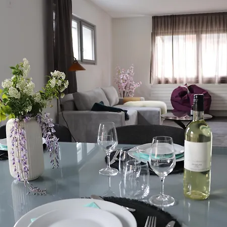 Apartamento Petit Verre Et Dodo Saint-Léonard